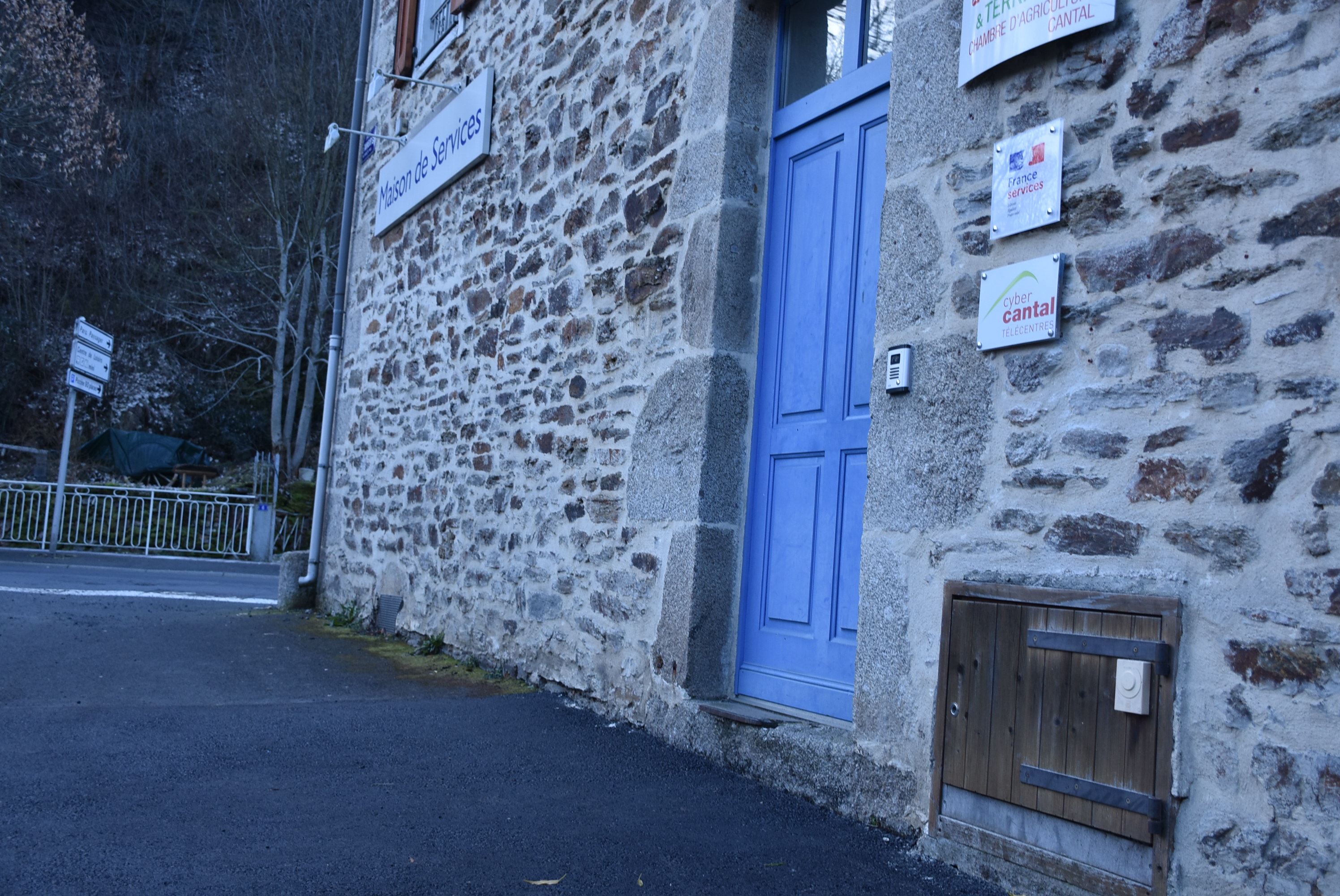 maison des services Pierrefort France Services